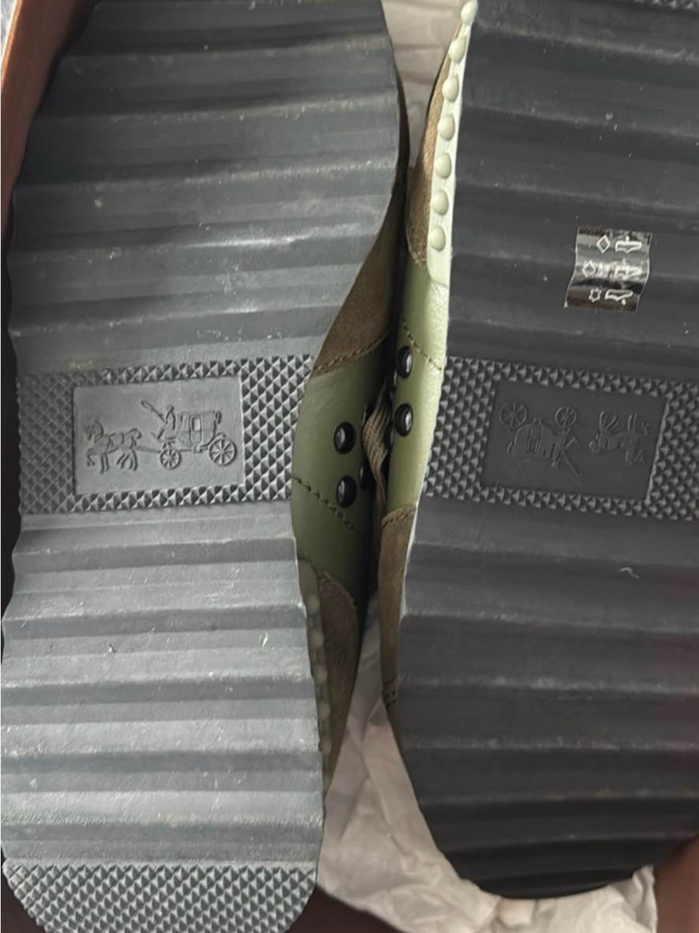 Coach sneakers MOONLIGHT RIVETS NAP/SDE olive green size 6 - Picture 4 of 6